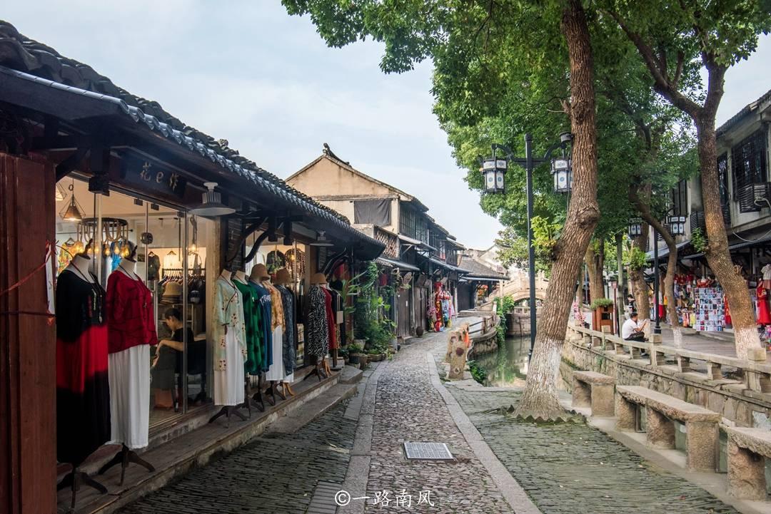 神圣的石像